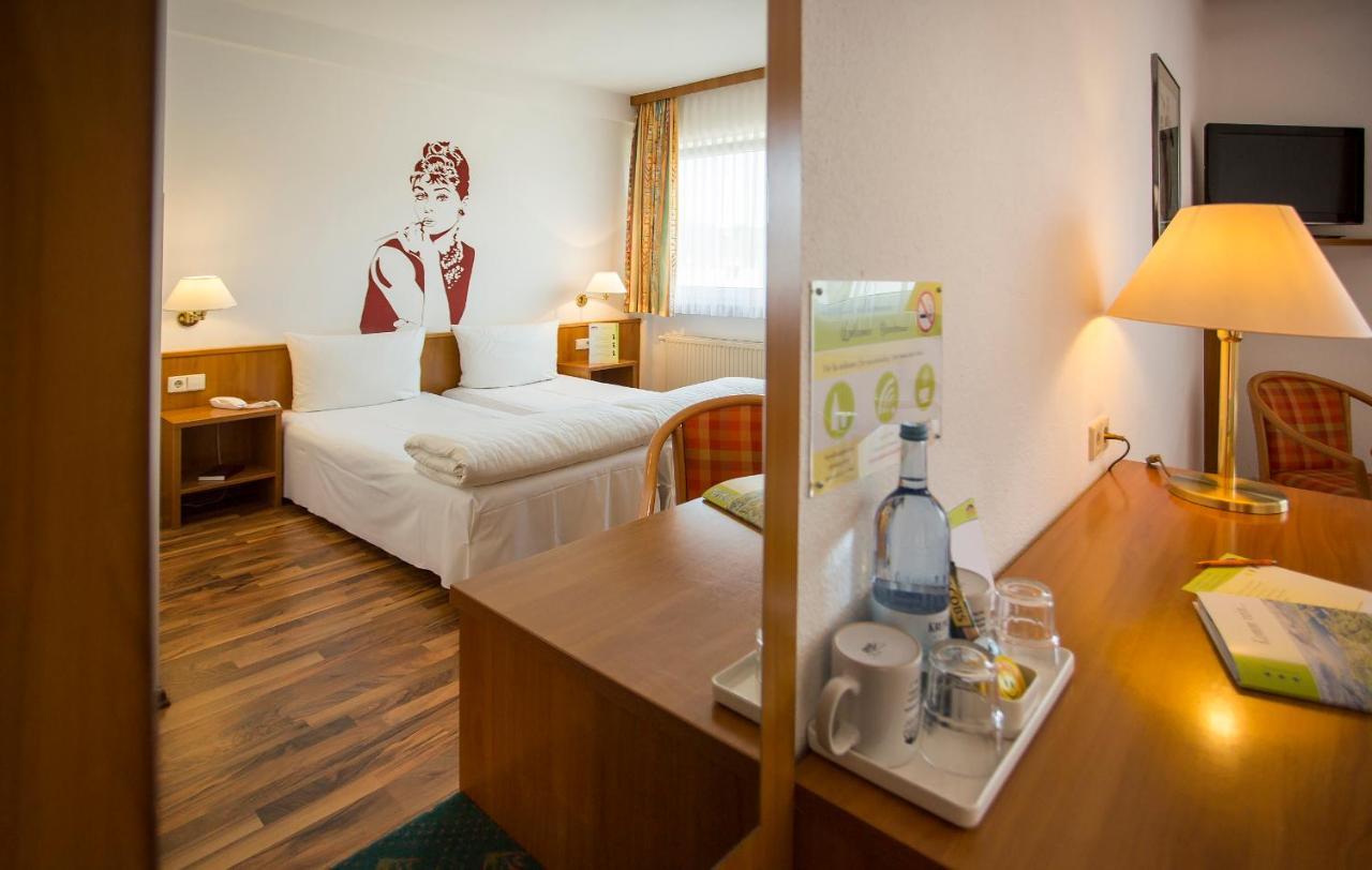 Hotel Amerika Bad Schussenried Kültér fotó